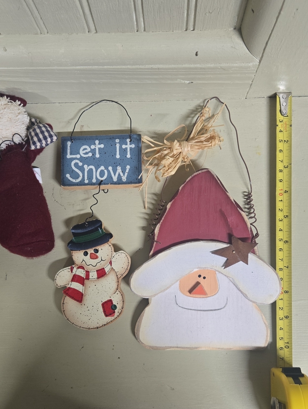 5 Piece Christmas Decor - Picture 10 of 12